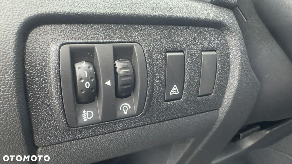 Renault Scenic - 12