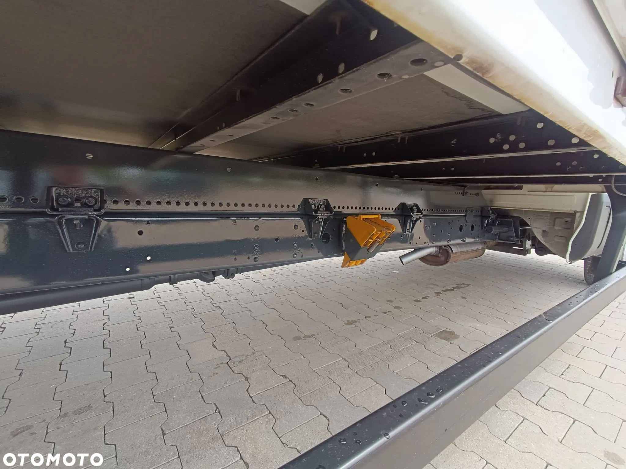 Iveco Daily 60c15 65c17 70c18 72c18, DMC 7.2t/3.5t , Plandeka,  winda 1000kg - 8