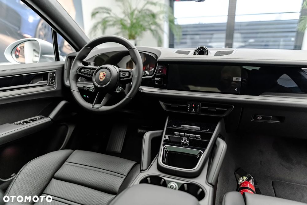 Porsche Cayenne Standard - 10