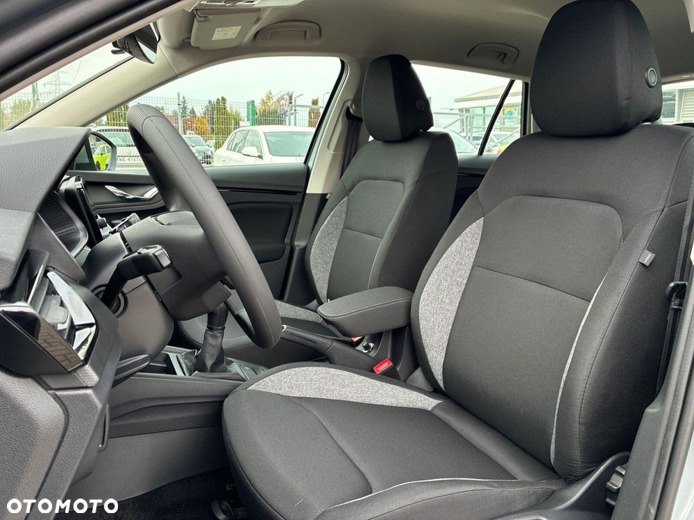 Skoda Kamiq 1.0 TSI Essence - 11