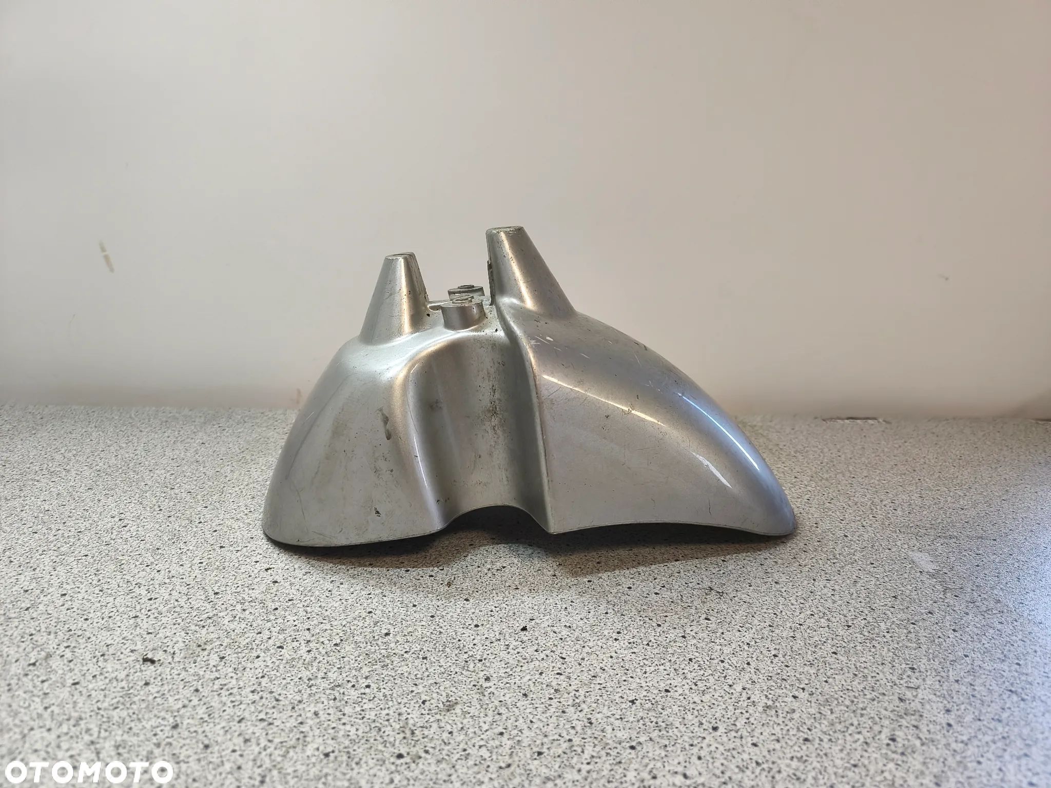 Błotnik przód, przedni Peugeot Vivacity 50 - 1