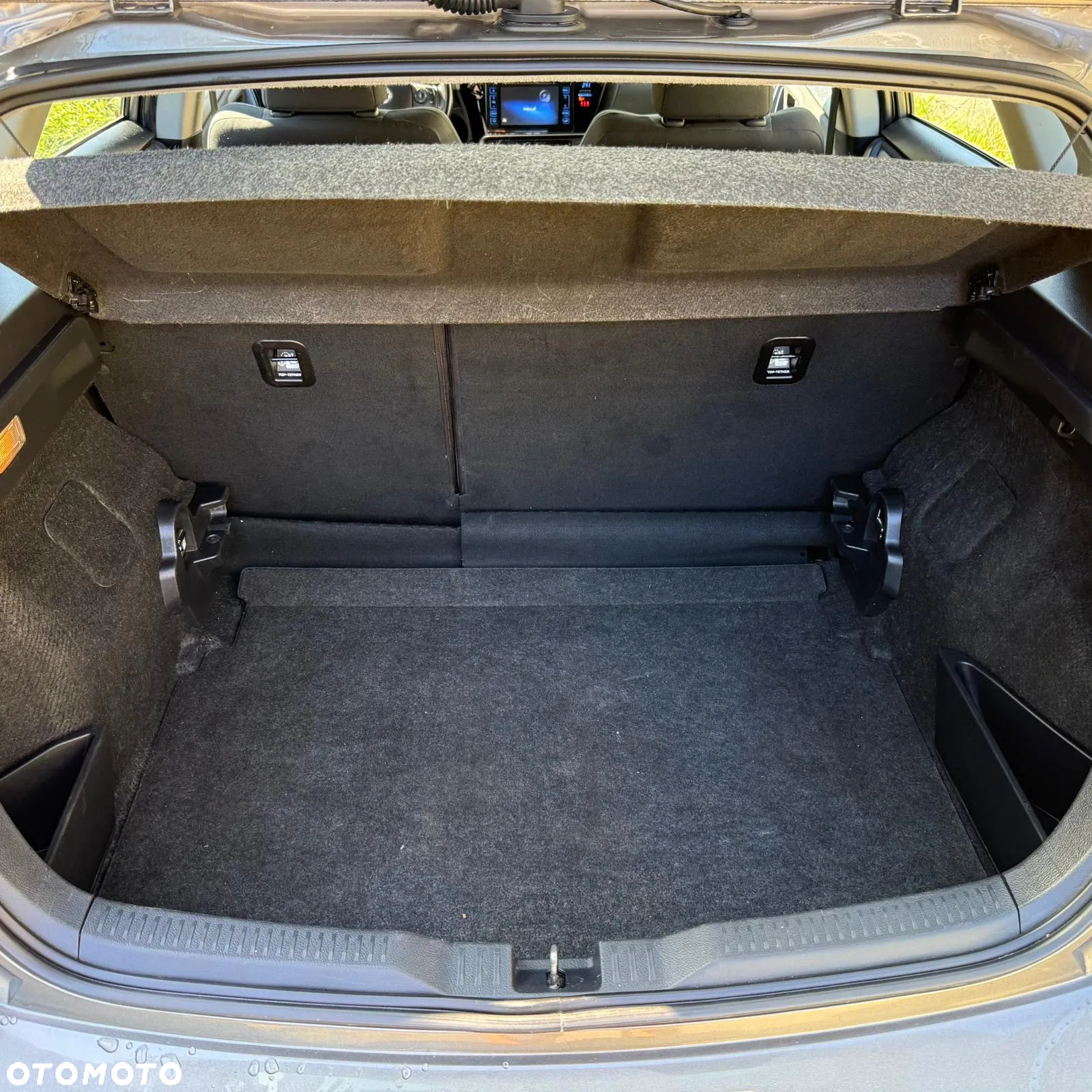 Toyota Auris 1.2 T Prestige - 16