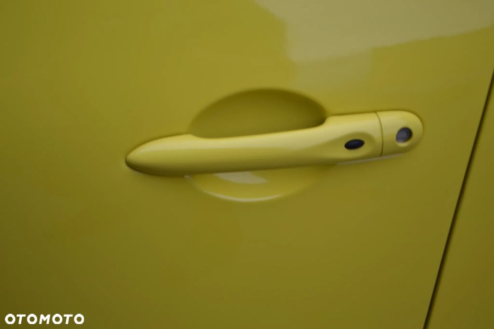 Renault Clio - 11