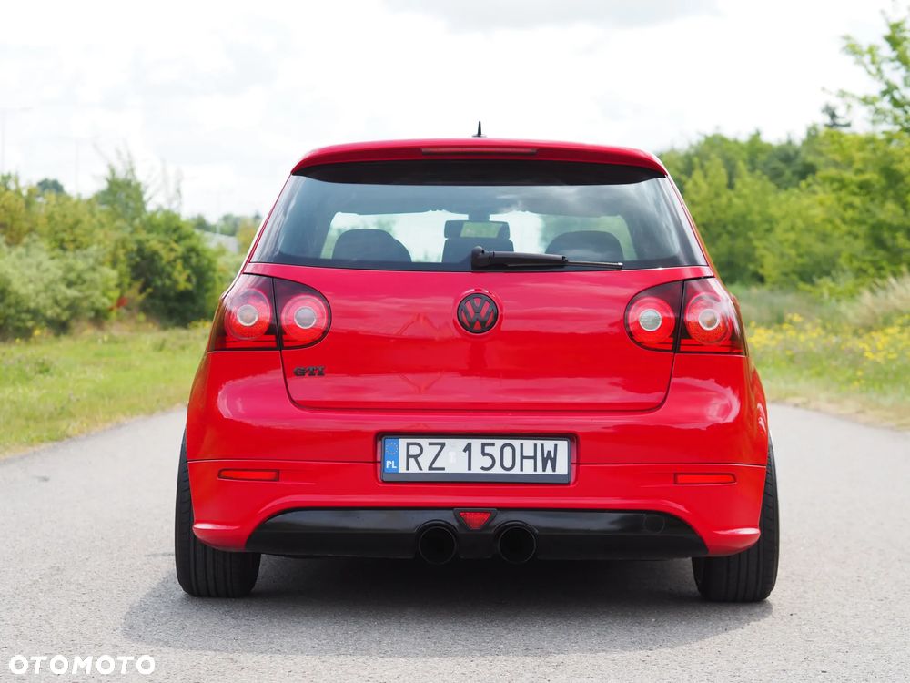 Volkswagen Golf 2.0 GTI - 14
