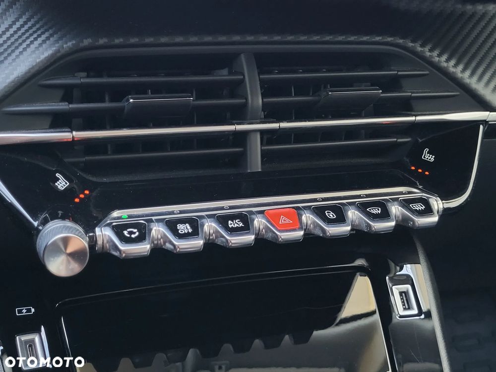 Peugeot 2008 - 15