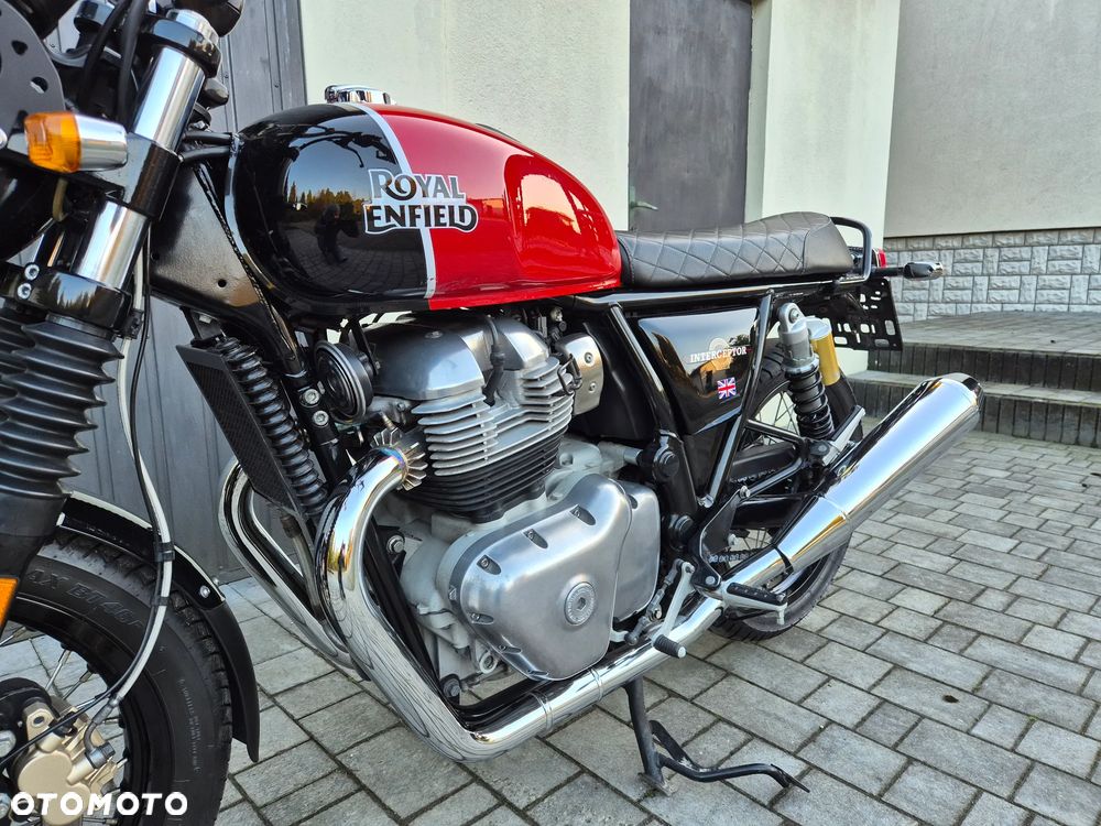Royal Enfield Interceptor - 14