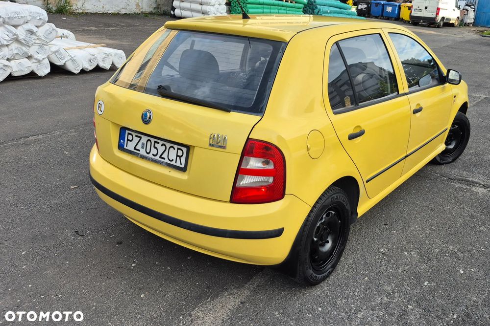 Skoda Fabia 1.2 12V Sportline - 4