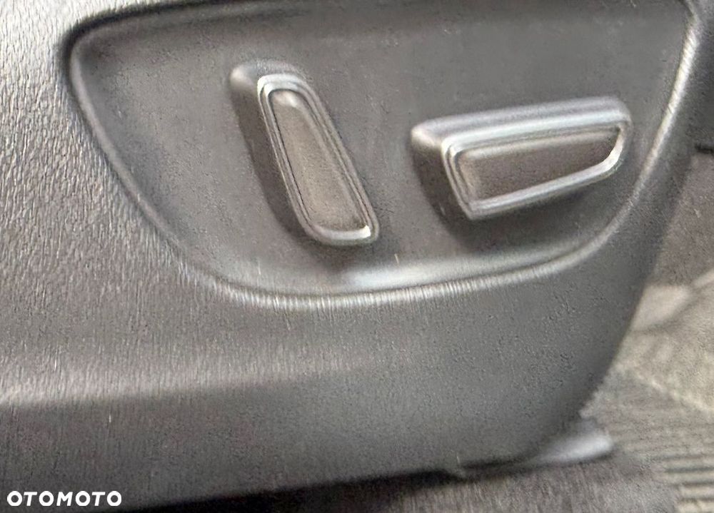 Toyota Highlander 2.5 Hybrid Prestige - 20