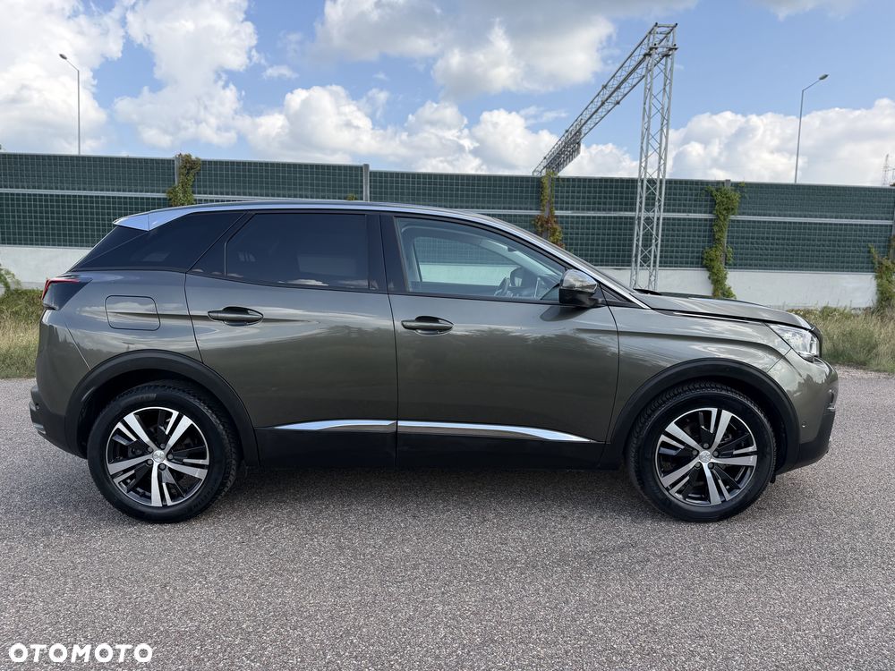Peugeot 3008 PureTech 130 Stop & Start GPF EAT8 Allure - 6