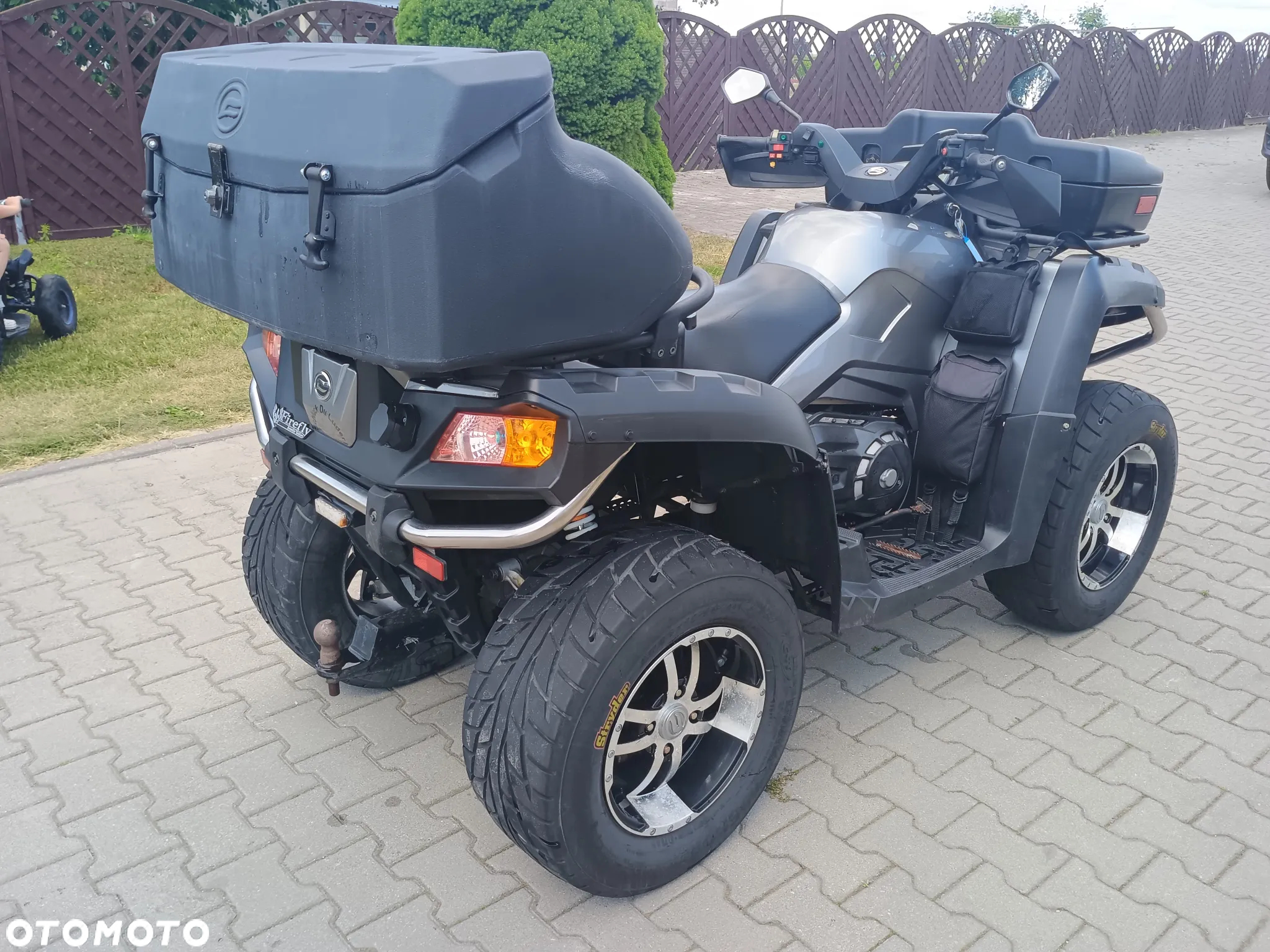CFMoto CForce