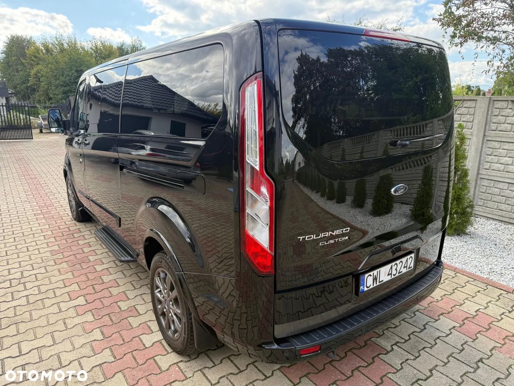 Ford Tourneo Custom - 5
