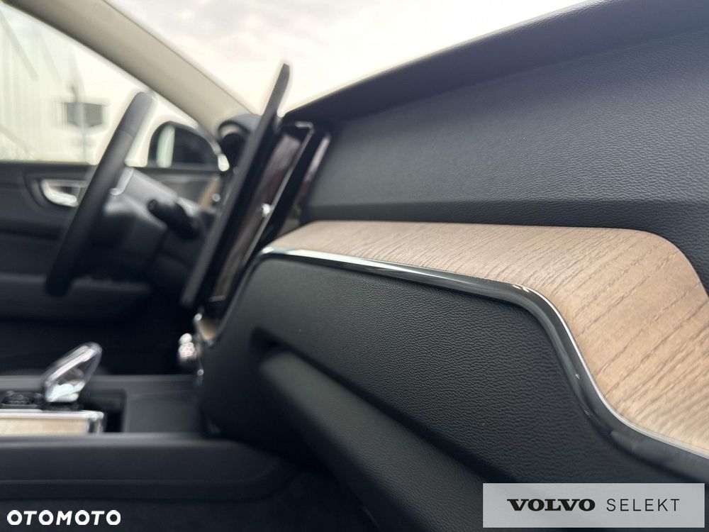Volvo XC 60 - 16