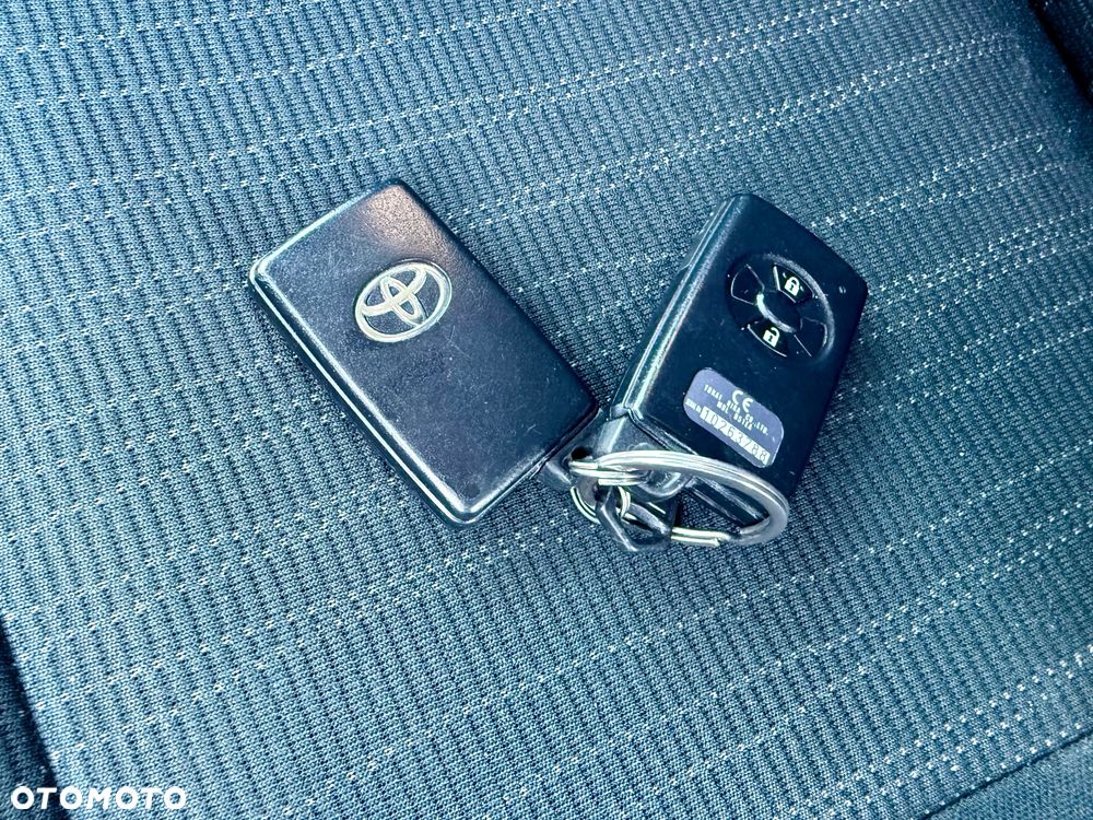 Toyota Auris 1.6 VVT-i Multimode Executive - 18