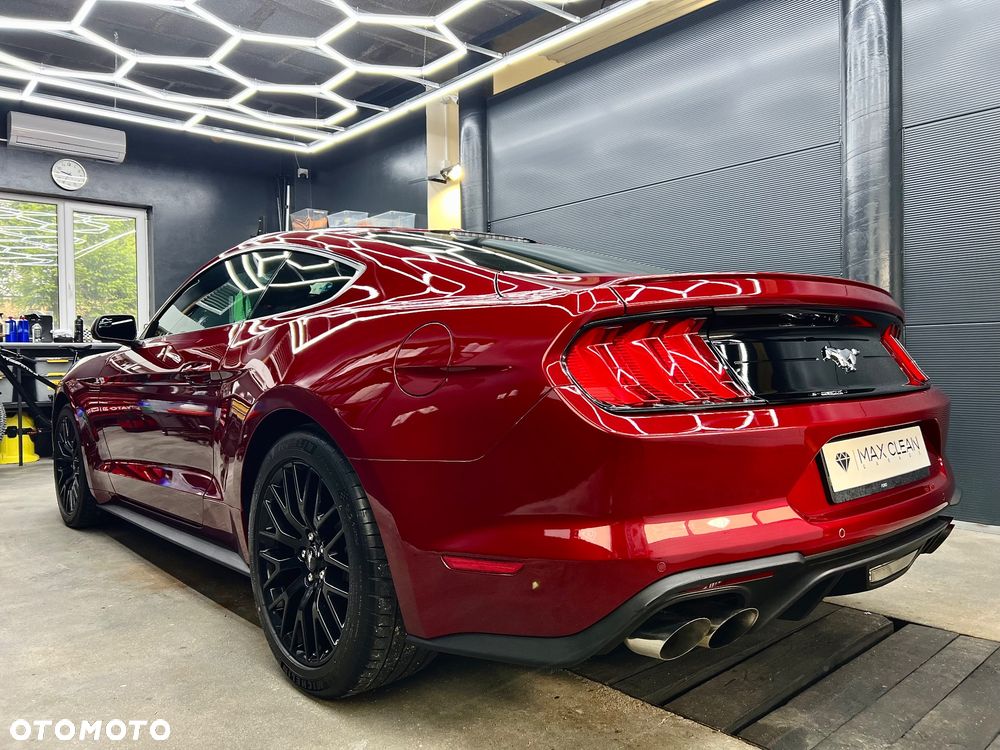 Ford Mustang - 19