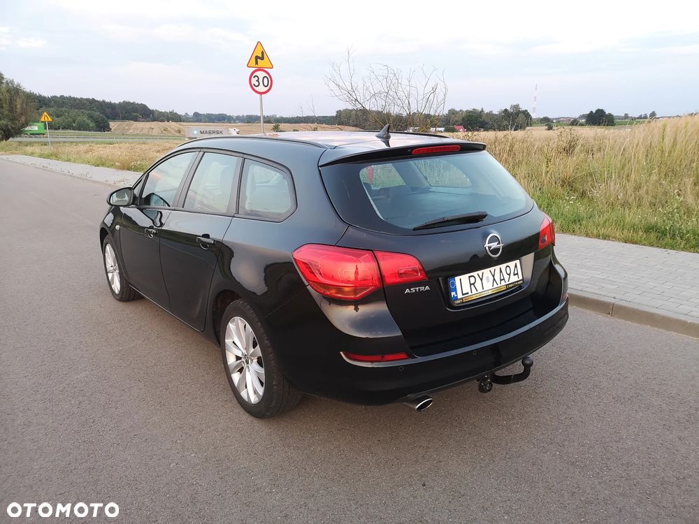 Opel Astra 1.4 Turbo - 22