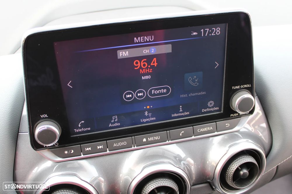 Nissan Juke 1.0 DIG-T Tekna - 33