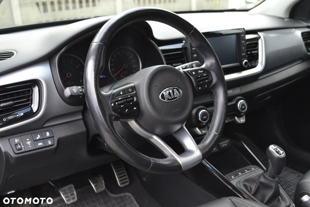 Kia Stonic 1.0 T-GDI 120 Platinum Edition - 25
