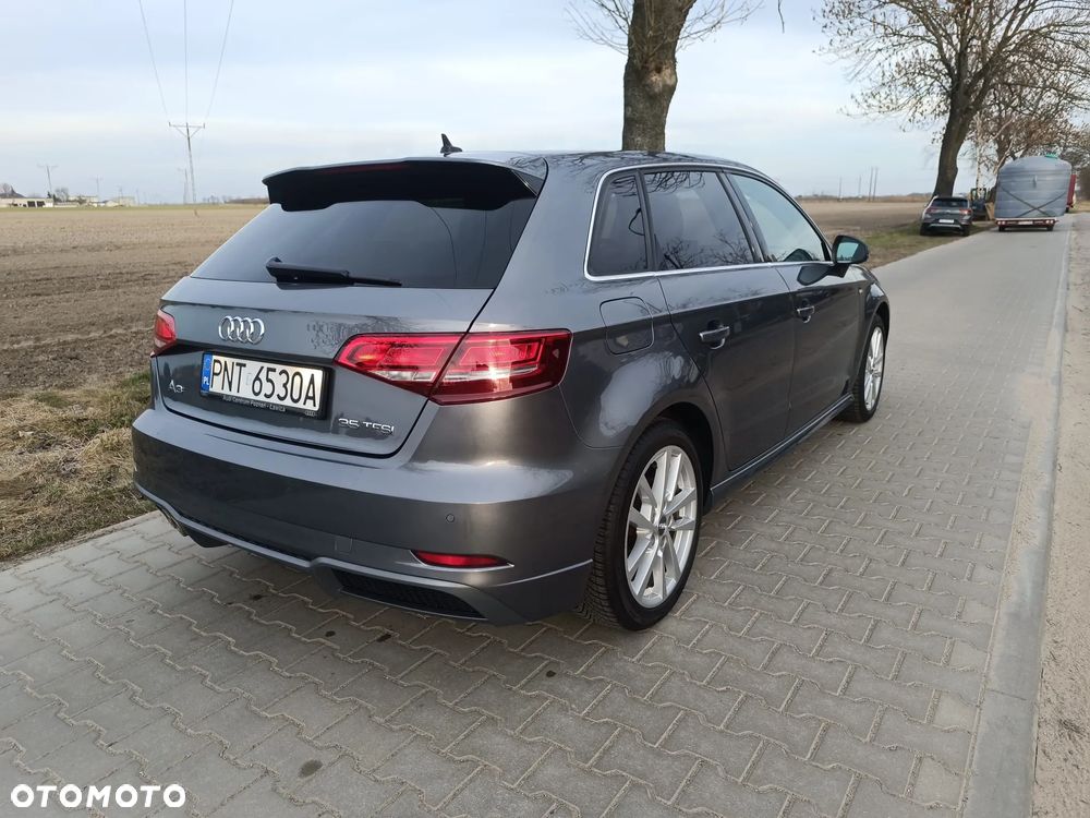 Audi A3 Sportback 35 TFSI Sport S tronic - 5