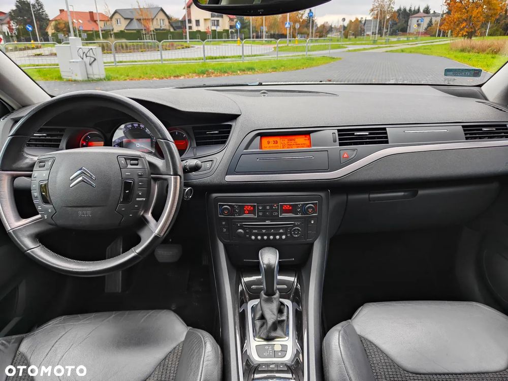 Citroën C5 2.0 HDi Exclusive - 21
