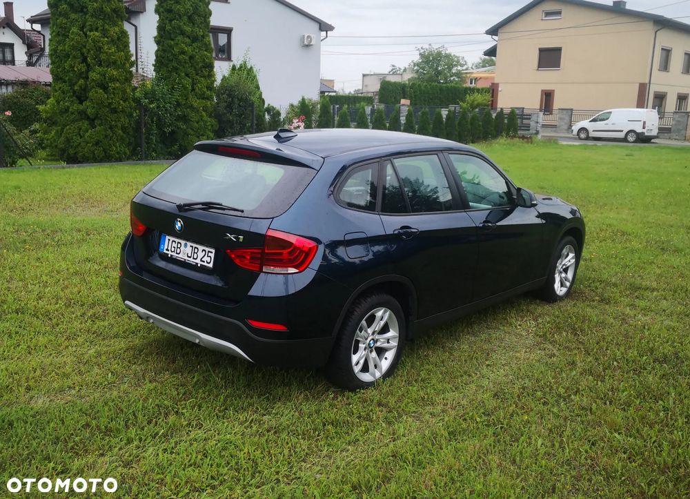 BMW X1 xDrive18d - 5