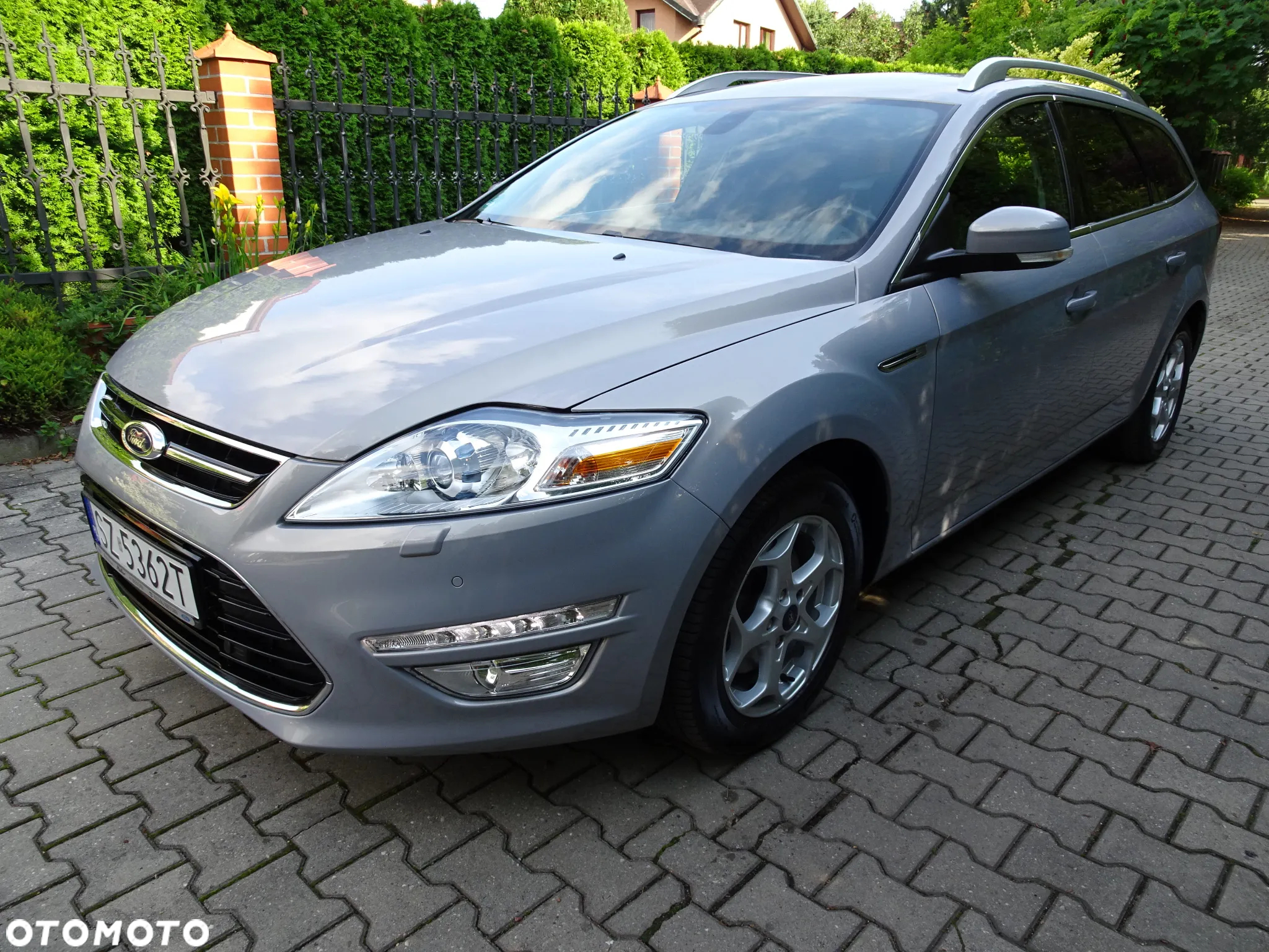 Ford Mondeo 2.0 Titanium LXS - 12