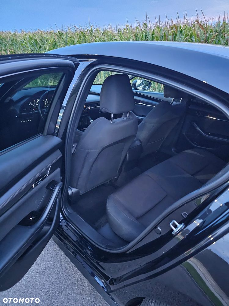 Mazda 3 - 6