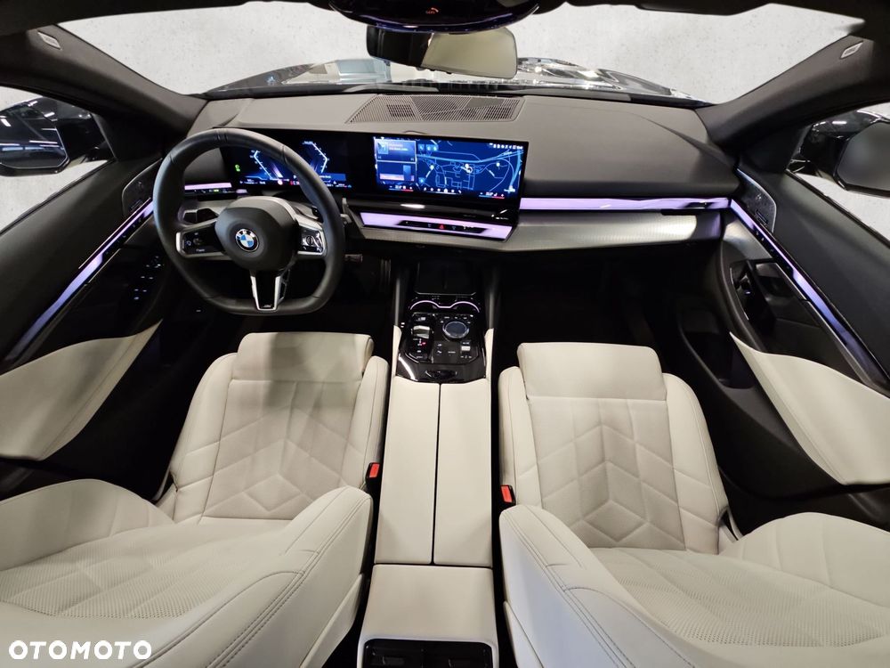 BMW Seria 5 - 23