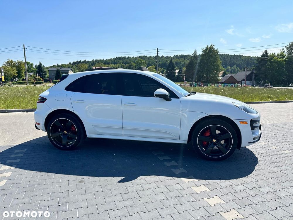 Porsche Macan Turbo PDK - 19