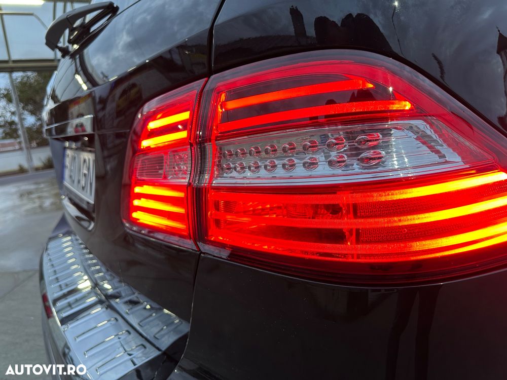 Mercedes-Benz ML 350 BlueTec 4MATIC Aut - 25