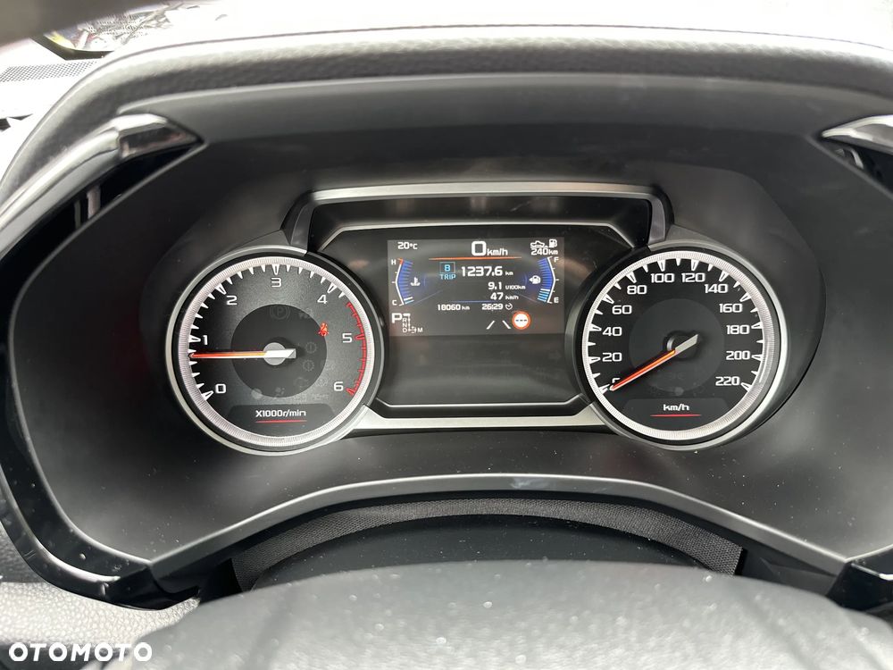 Isuzu D-Max - 15