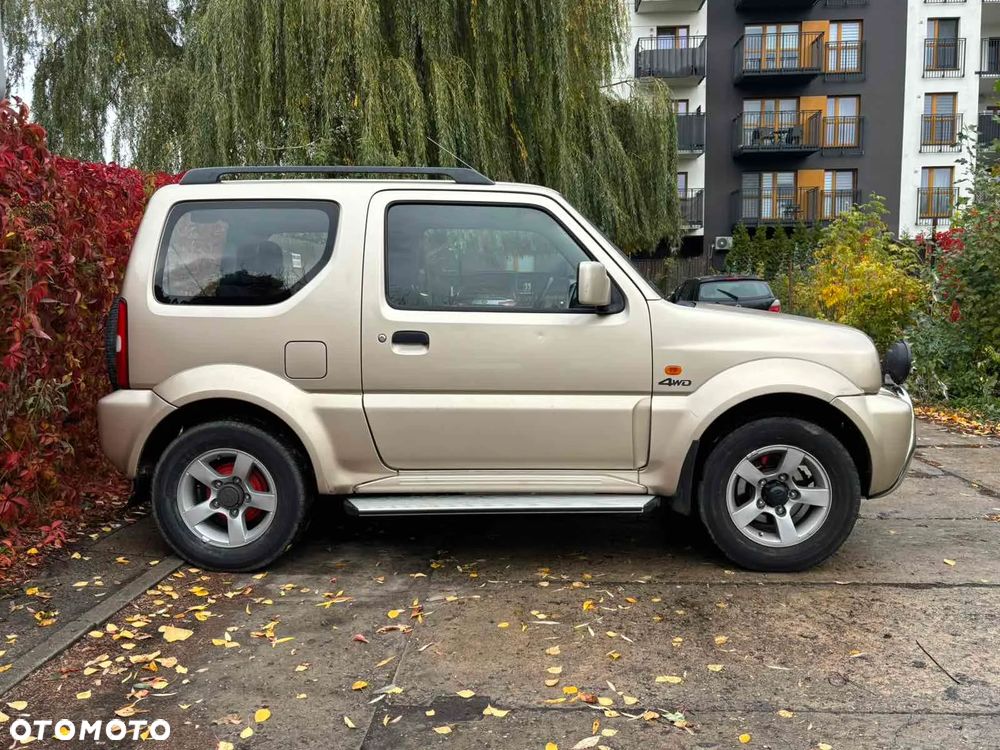 Suzuki Jimny - 8