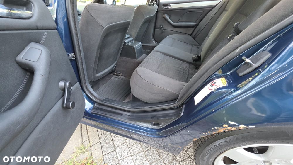 BMW Seria 3 - 10