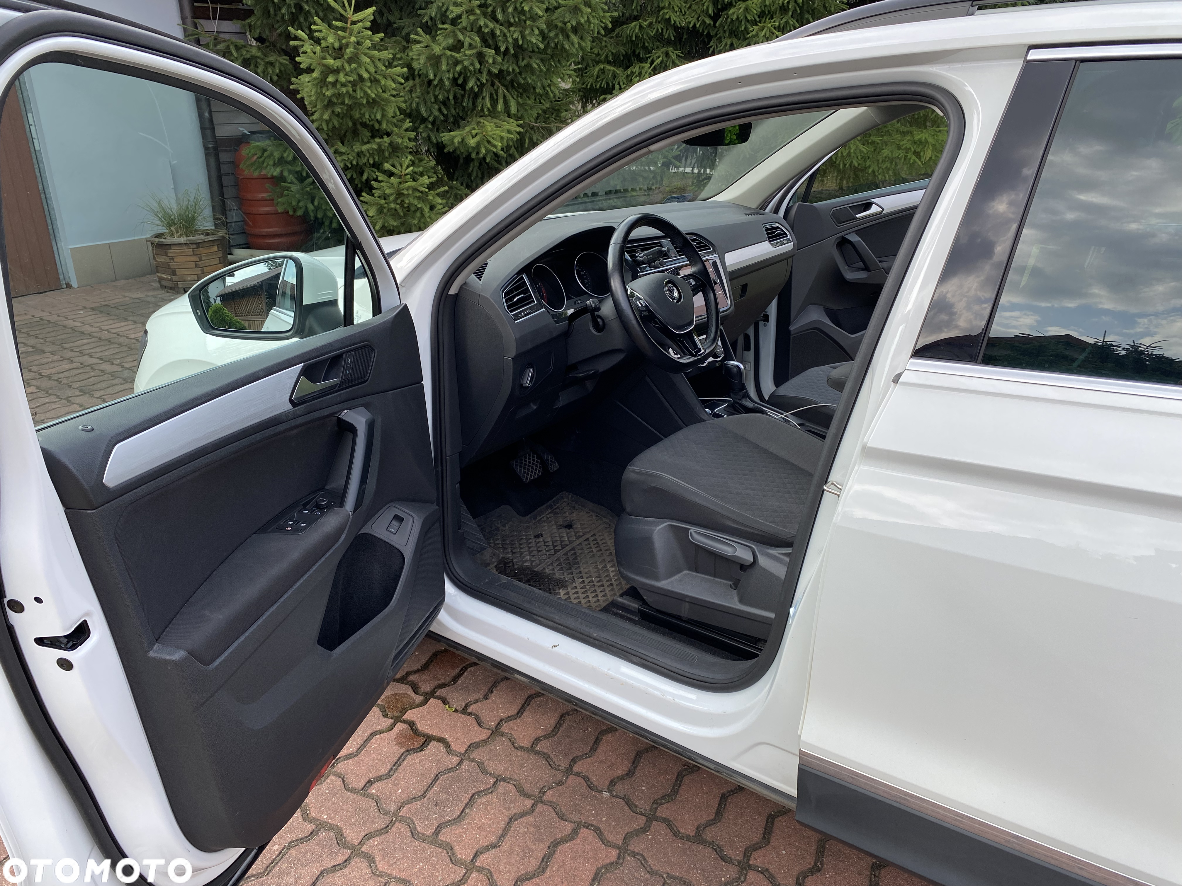 Volkswagen Tiguan 1.5 TSI EVO Comfortline DSG - 11