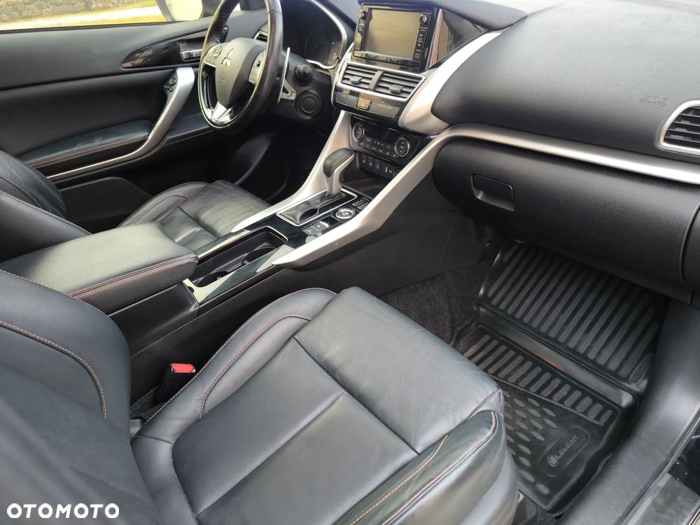 Mitsubishi Eclipse Cross 1.5 T-MIVEC 4WD CVT Diamant+ - 16