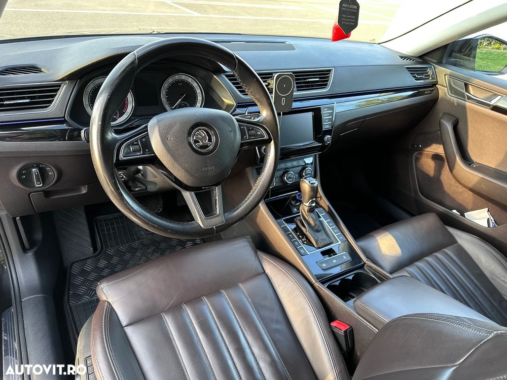 Skoda Superb 2.0 TSI DSG 4X4 Laurin & Klement - 9