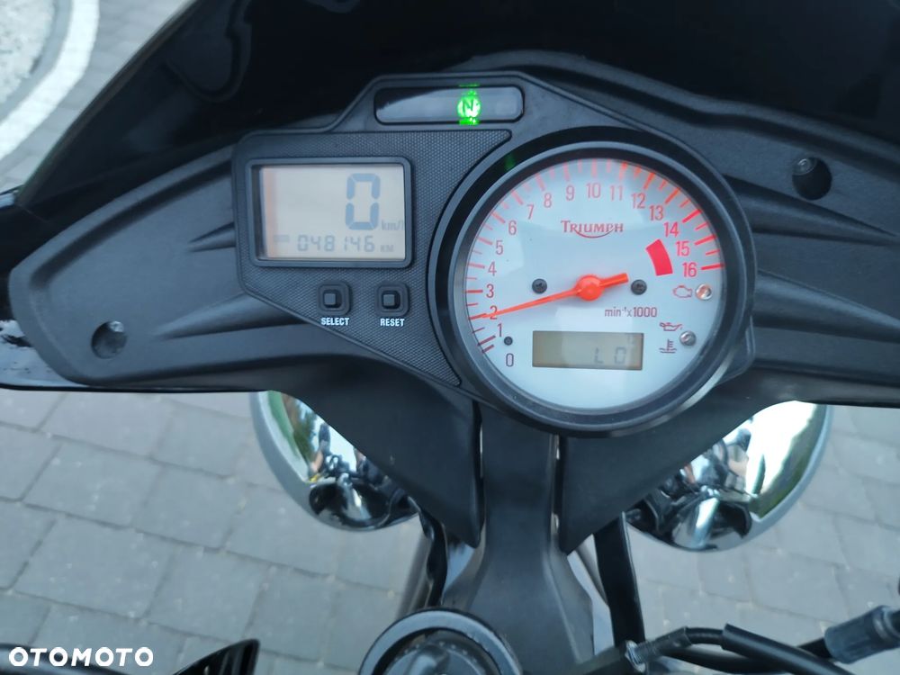 Triumph Speed Four - 8