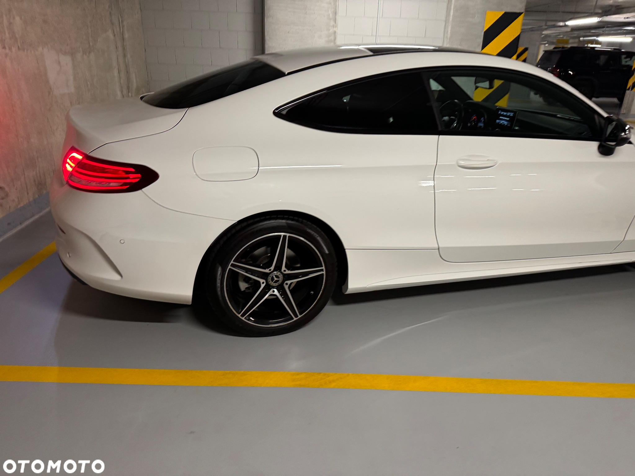 Mercedes-Benz Klasa C 200 4-Matic 9G-TRONIC - 5