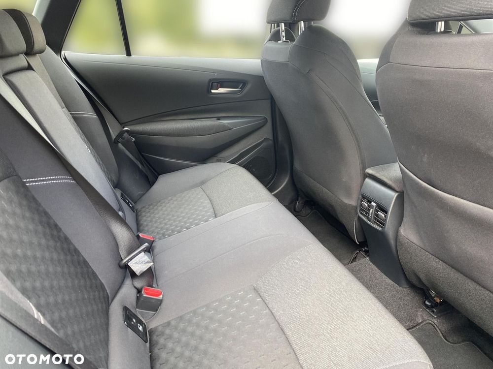 Toyota Corolla 1.8 Hybrid Comfort - 18