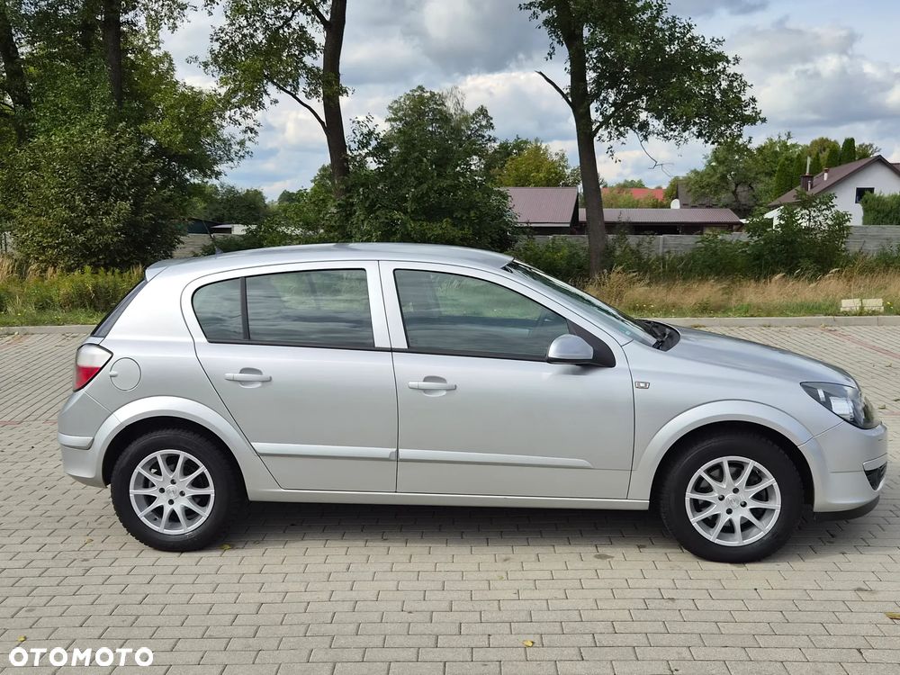 Opel Astra 1.6 Edition Plus - 5