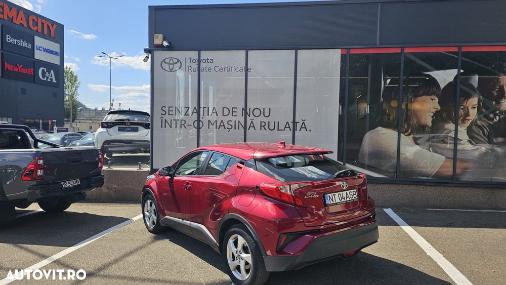 Toyota C-HR - 4