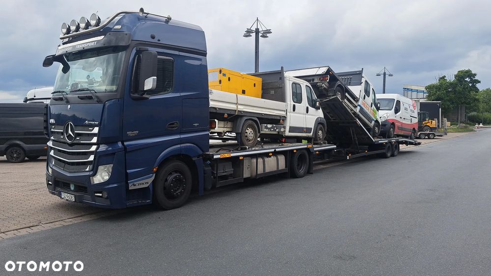 Mercedes-Benz ACTROS - 18