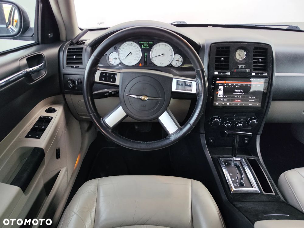 Chrysler 300C 3.5 V6 AWD - 6