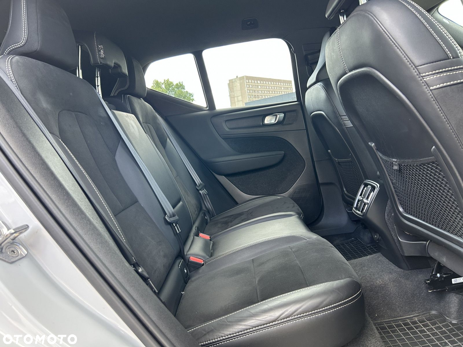 Volvo XC 40 - 22