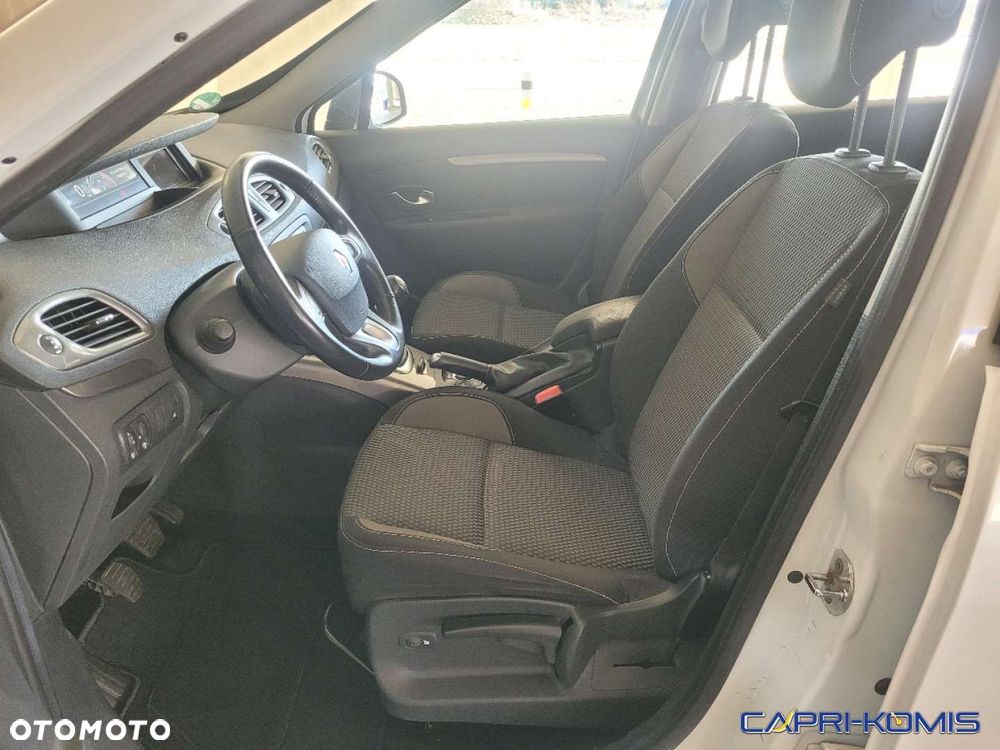Renault Scenic - 11