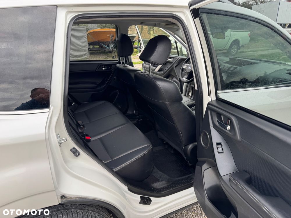 Subaru Forester - 10
