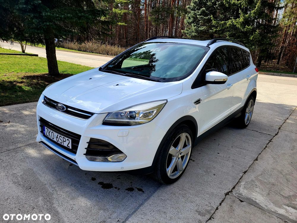 Ford Kuga 2.0 TDCi 4x4 Titanium - 4