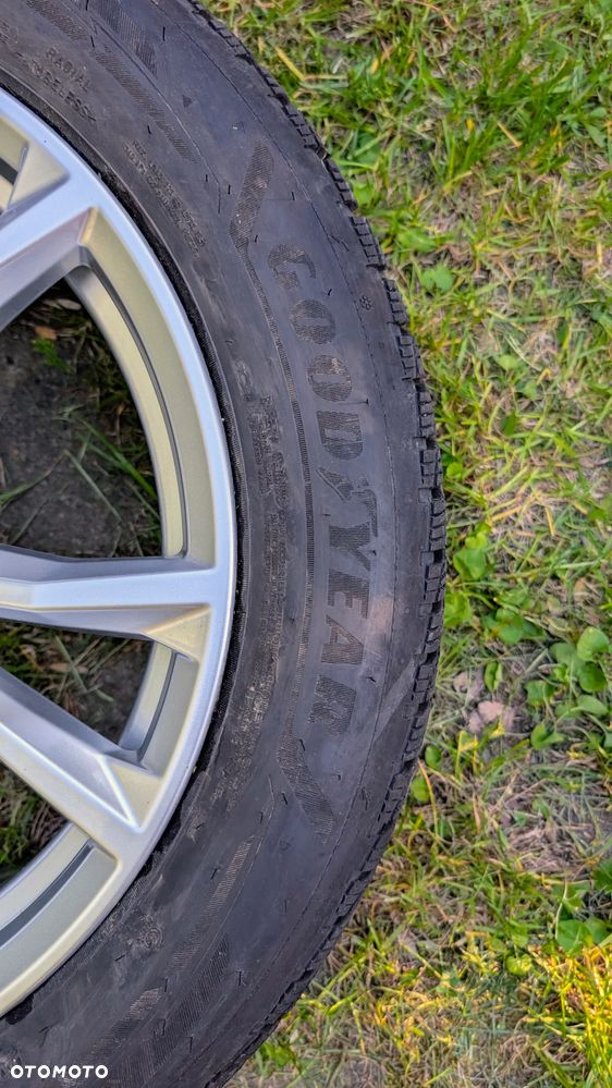 Prawie nowe oryginalne koła aluminiowe z oponami zimowymi - 10