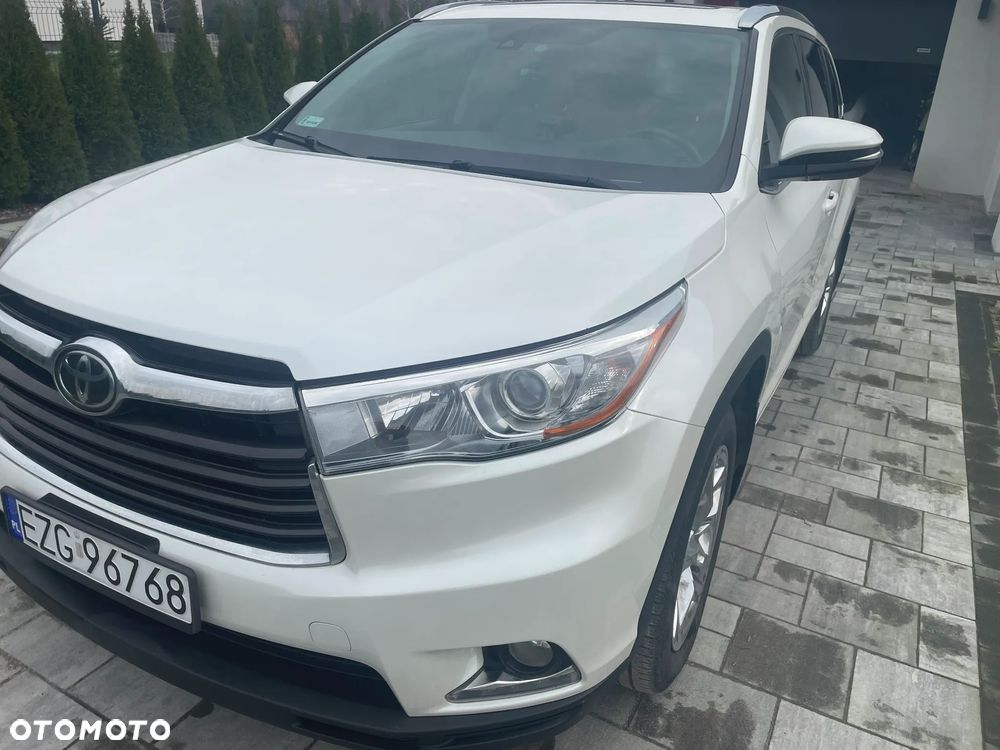 Toyota Highlander - 16