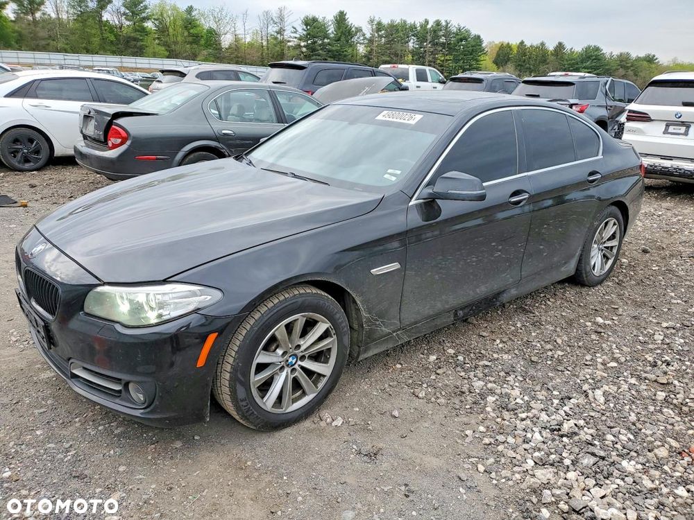 BMW Seria 5 528i - 2