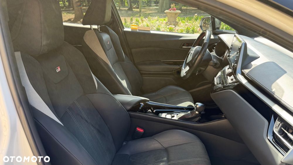 Toyota C-HR 1.8 Hybrid GPF GR Sport - 16